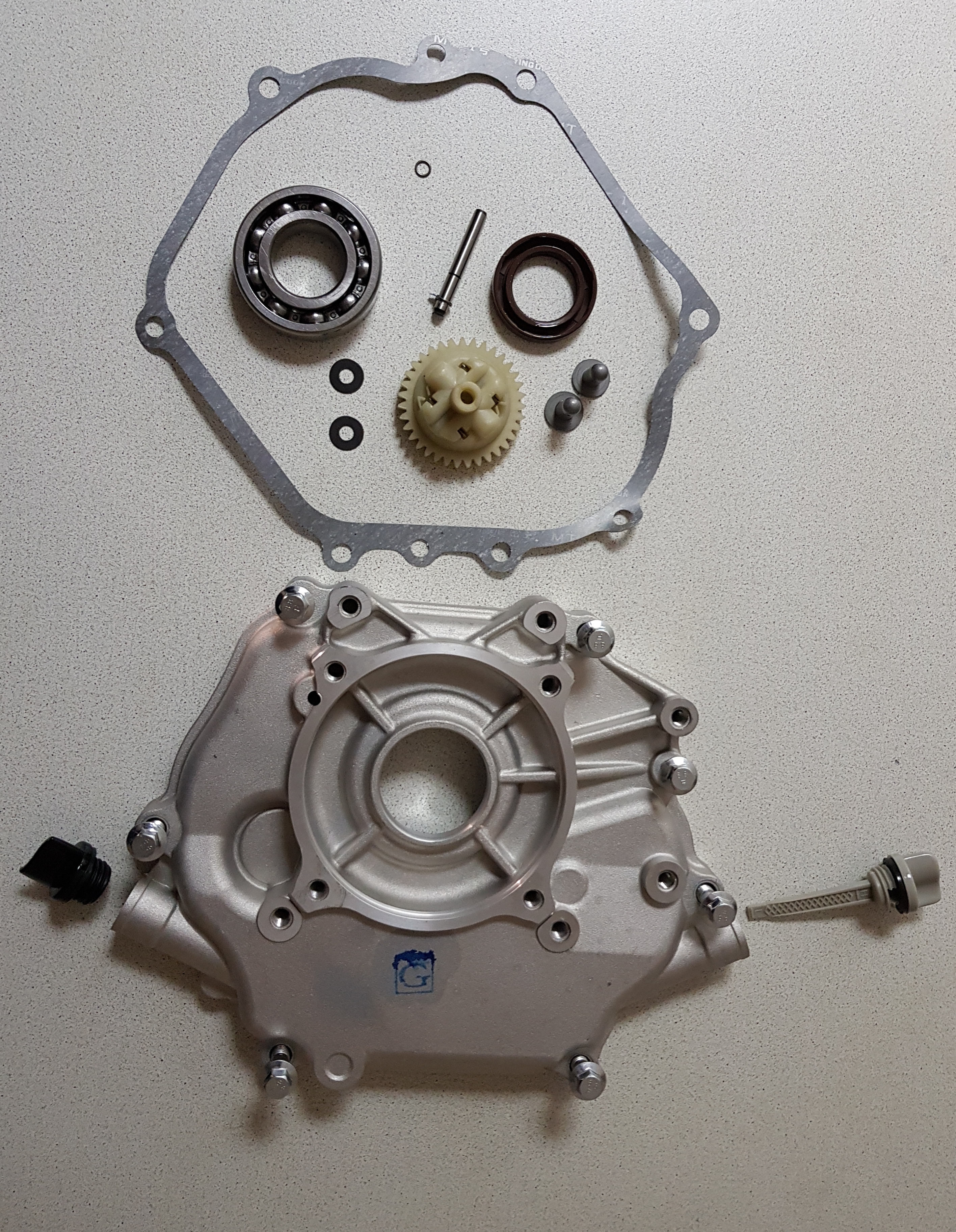 Крышка картера LIFAN 173F-R, 177F-R (90*90) (в сборе)