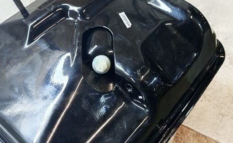 Бак топливный LC192F в сборе, винт Уценка 